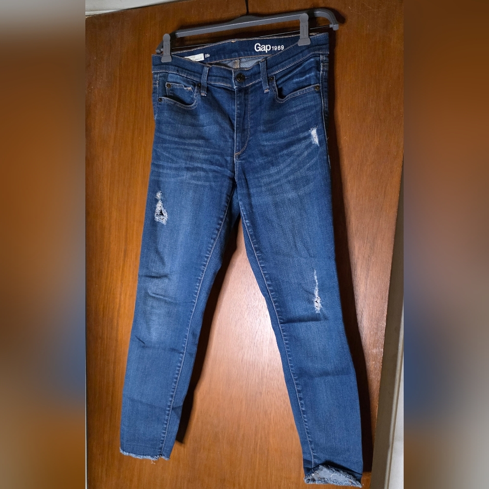Gap 1969 True Skinny Ankle Jeans Women’s 28R Distressed Blue Denim